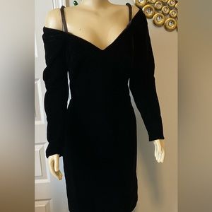 VINTAGE VICTOR COSTA VELVET DRESS